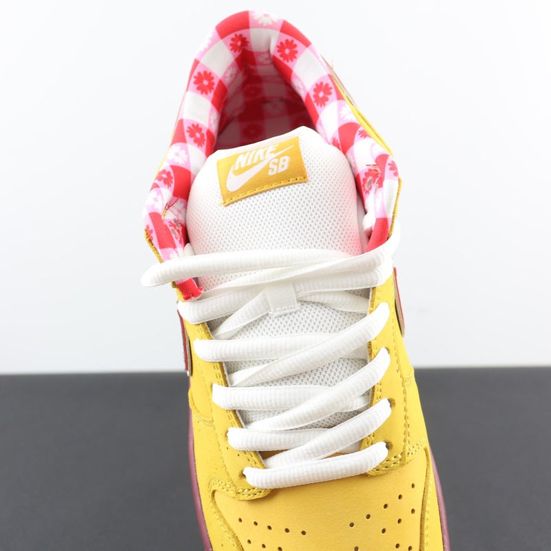 Tênis Nike SB Dunk Low Concepts Yellow Lobster