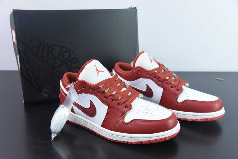 Tênis Nike Air Jordan 1 Low ‘Dune Red’