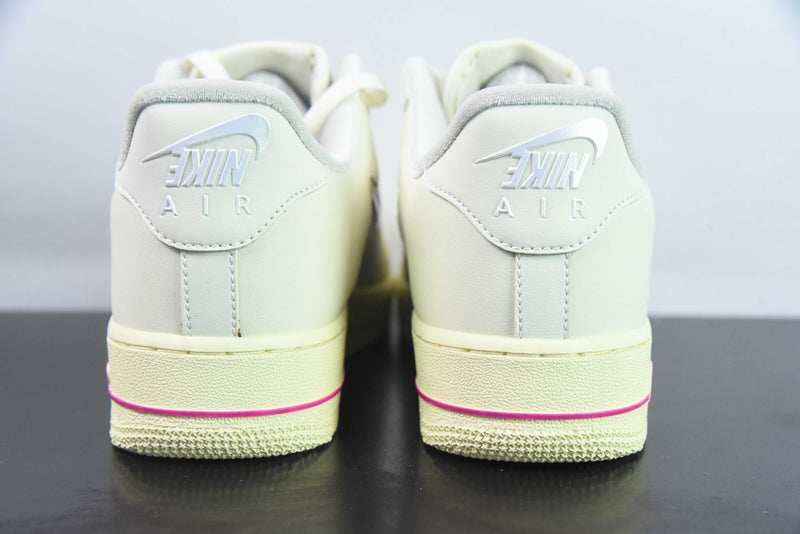 Tênis Air Force 1 Coconut Milk Bege