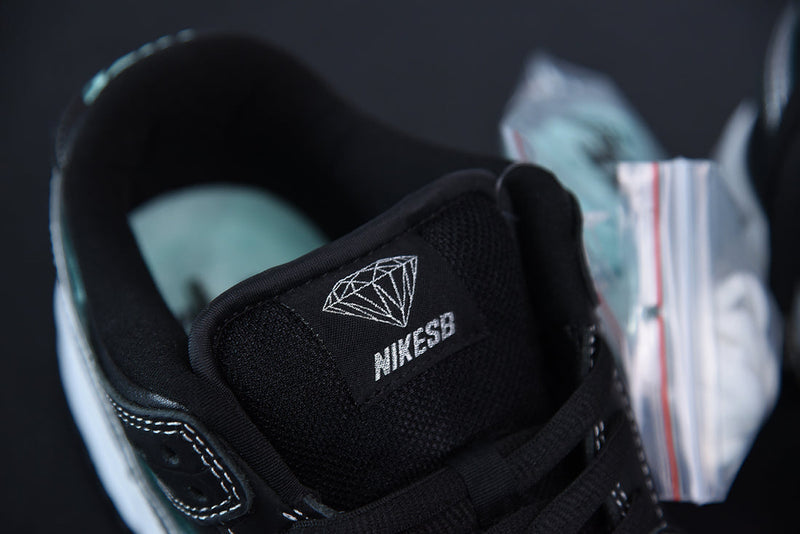 Tênis Nike SB Dunk Low ‘Diamond Supply Co Black Diamond’