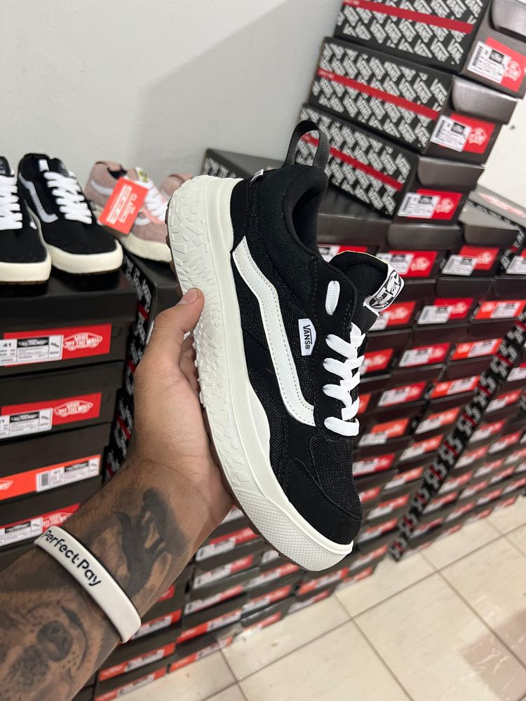 Tênis Vans Ultrarange Neo ‘Black White’ - Nacional