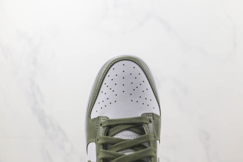 Tênis Nike Dunk Low ‘Medium Olive’