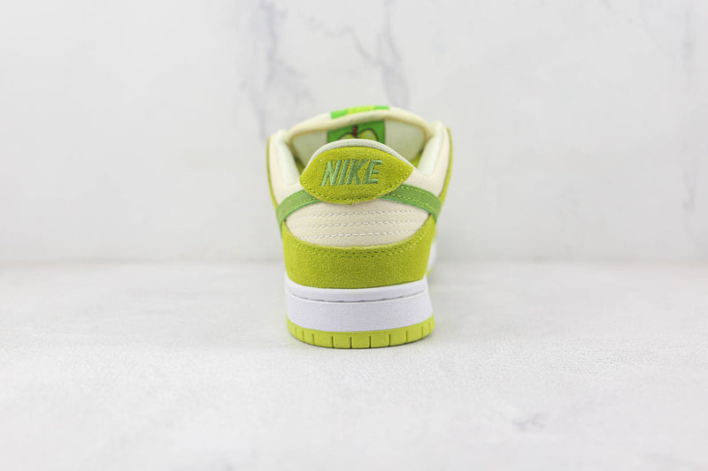 Tênis Nike SB Dunk Low Pro Sour Apple