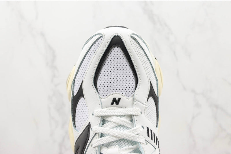 Tênis New Balance 9060 ‘White Black’