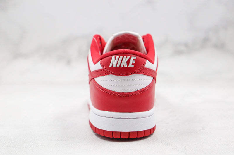 Tênis Nike Dunk Low ‘University Red’