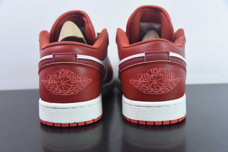 Tênis Nike Air Jordan 1 Low ‘Dune Red’