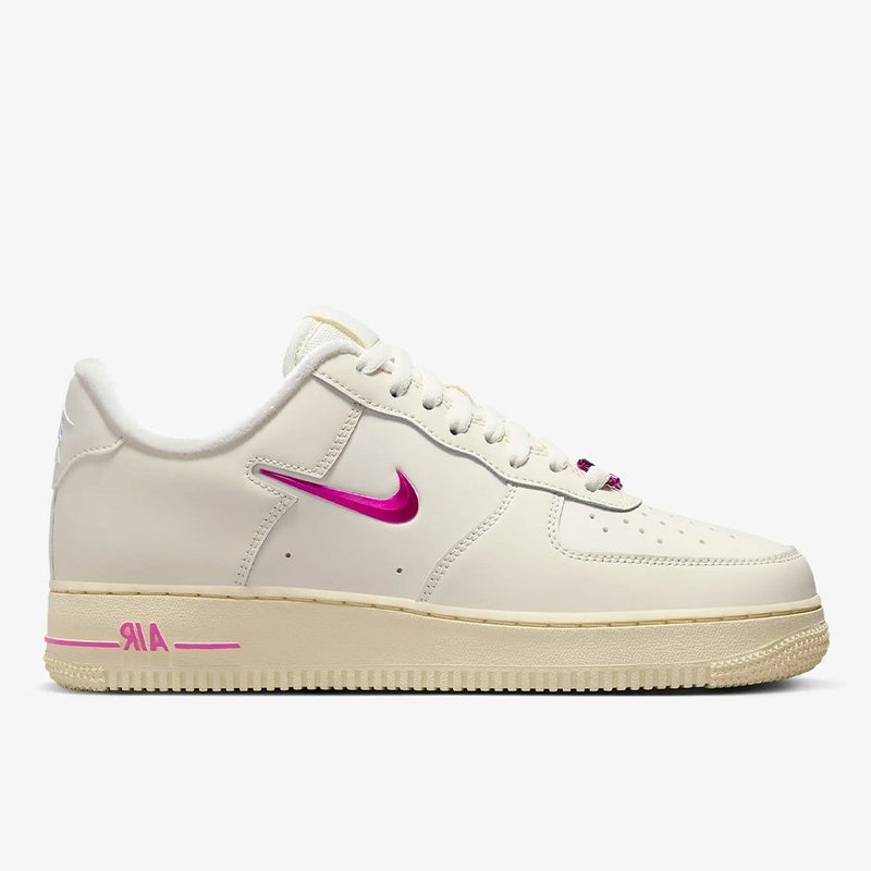 Tênis Air Force 1 Coconut Milk Bege