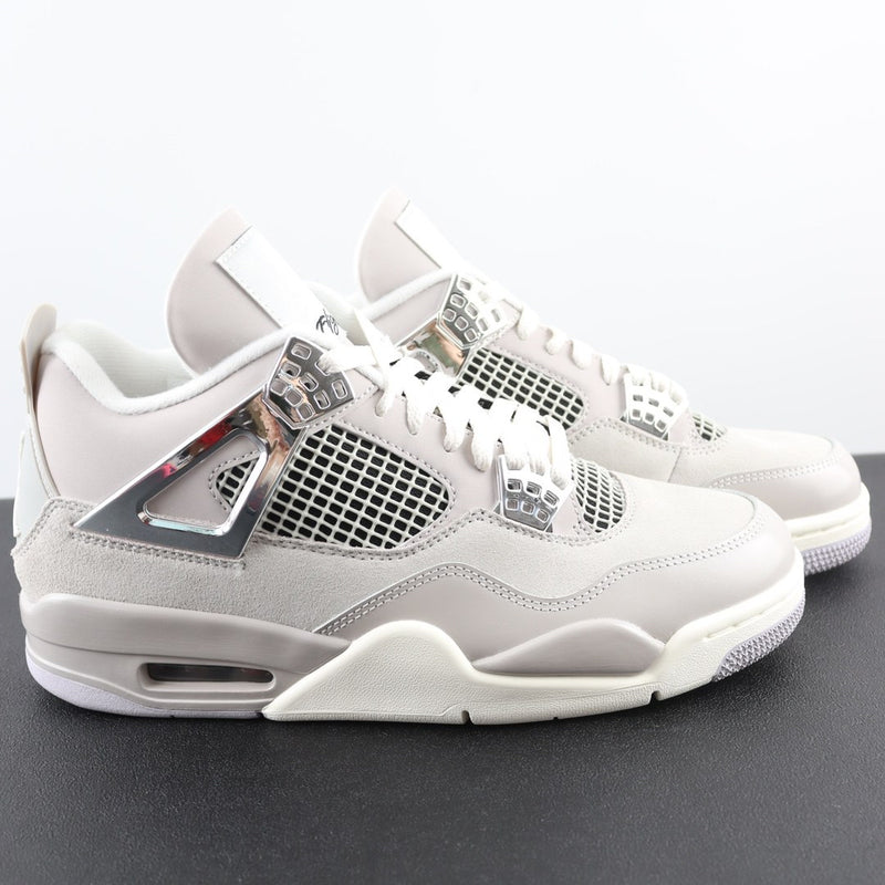 Tênis Nike Air Jordan 4 ‘Frozen Moments’