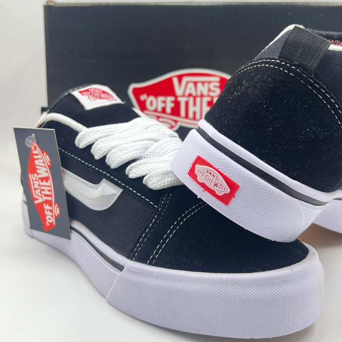 Tênis Vans Knu Skool ‘Black White’ - Nacional