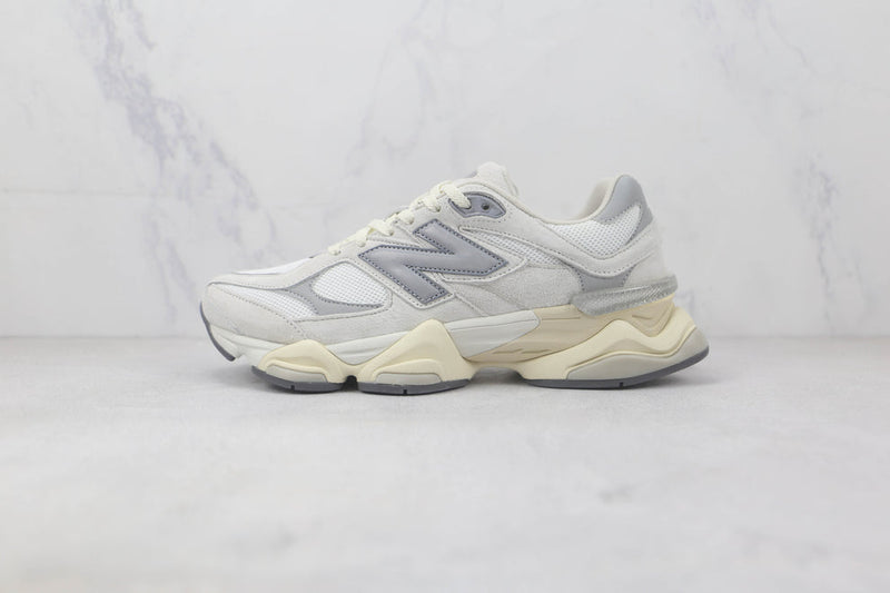 Tênis New Balance 9060 ‘Sea Salt White’