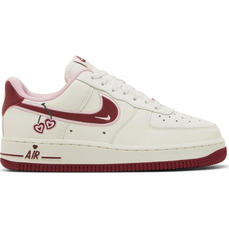 Tênis Nike Air Force 1 Low ‘Valentine’s Day 2023’