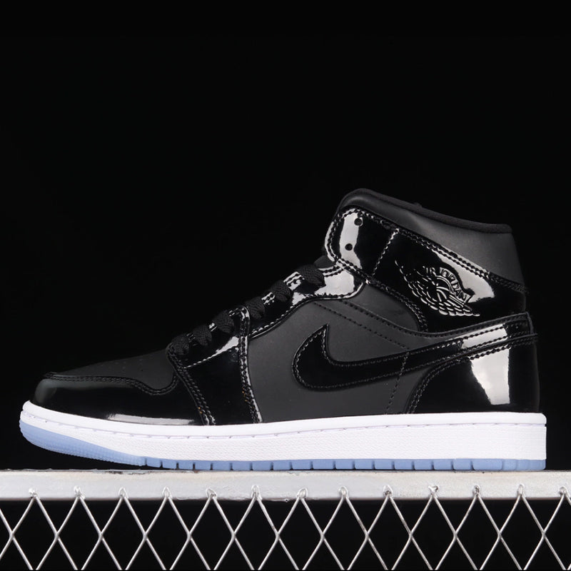 Tênis Nike Air Jordan 1 Mid ‘Space Jam’