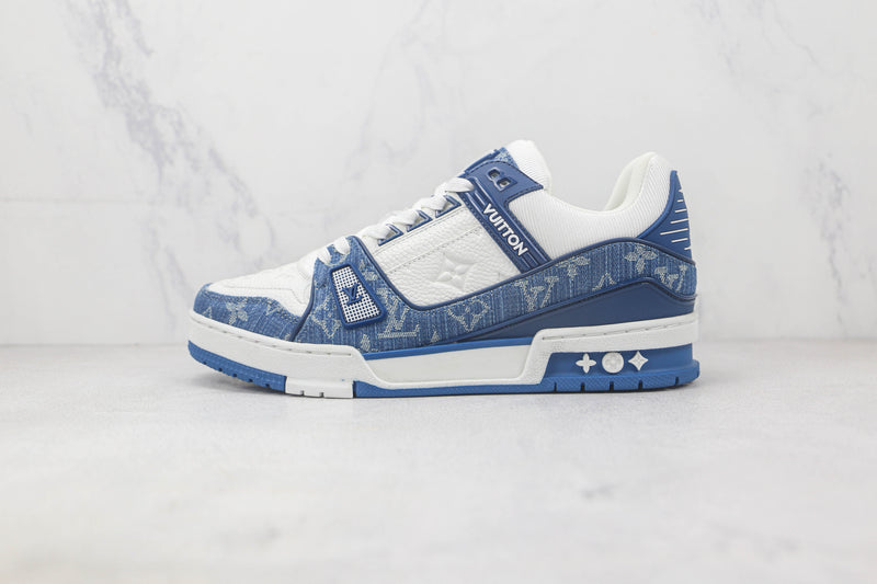 Tênis Louis Vuitton Trainer Blue Monogram Denim White