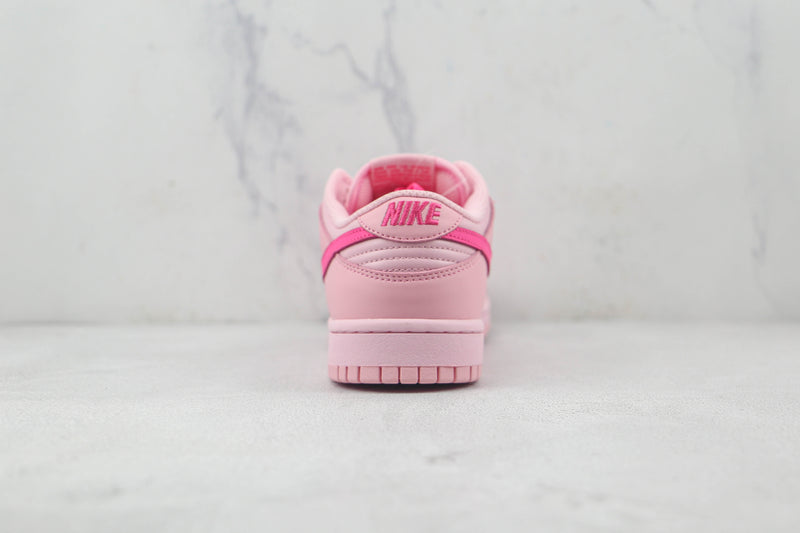 Tênis Nike SB Low ‘Triple Pink’