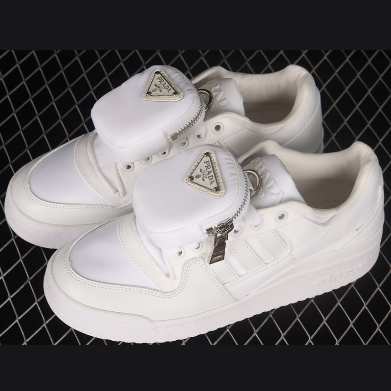 Tênis Adidas Forum 84 Low X Prada ‘White Glamour’