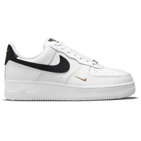 Tênis Nike Air Force 1 07 LV8 White Black Gold