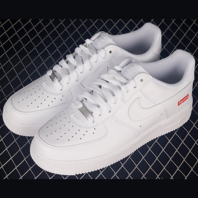 Tênis Nike Air Force 1 Low X Supreme ‘Deluxe White’