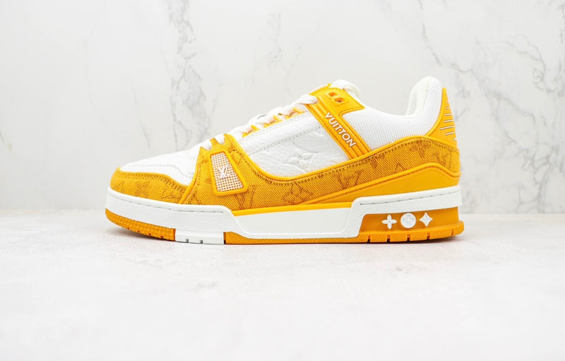 Tênis Louis Vuitton Trainer Yellow Monogram Denim White