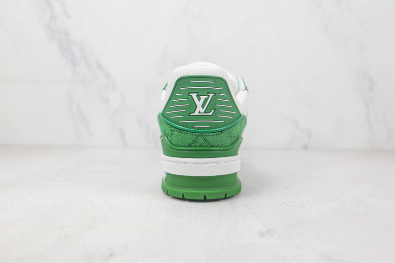 Tênis Louis Vuitton Trainer Green Monogram Denim White