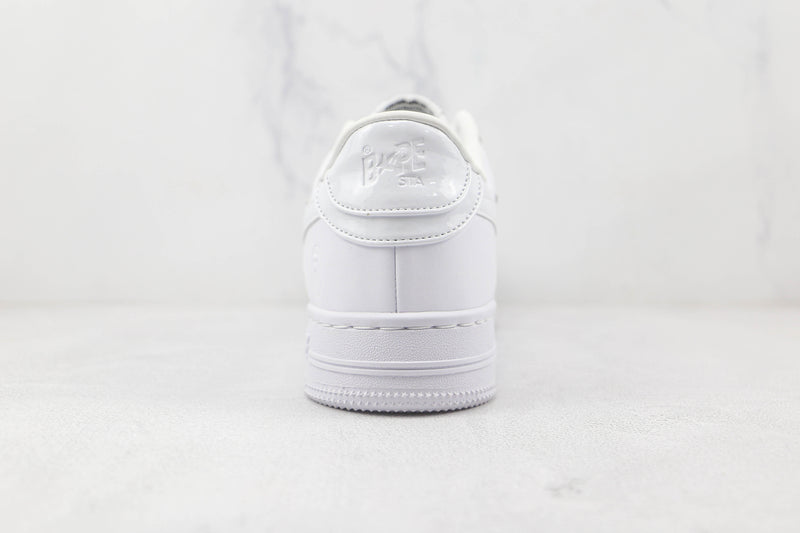 Tênis A Bathing Ape - BapeSta Low ‘Triple White’