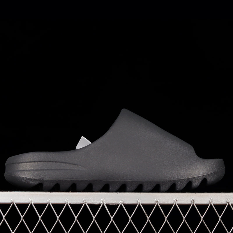 Adidas Yeezy Slide ‘Onyx’