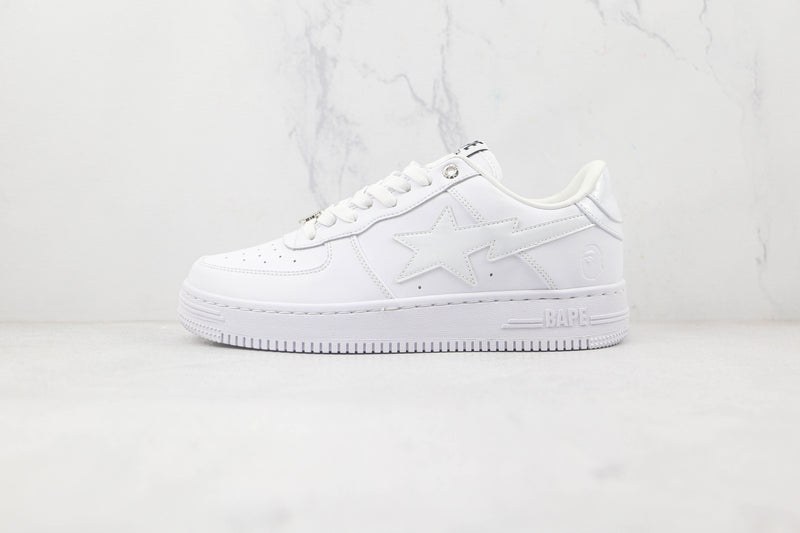 Tênis A Bathing Ape - BapeSta Low ‘Triple White’