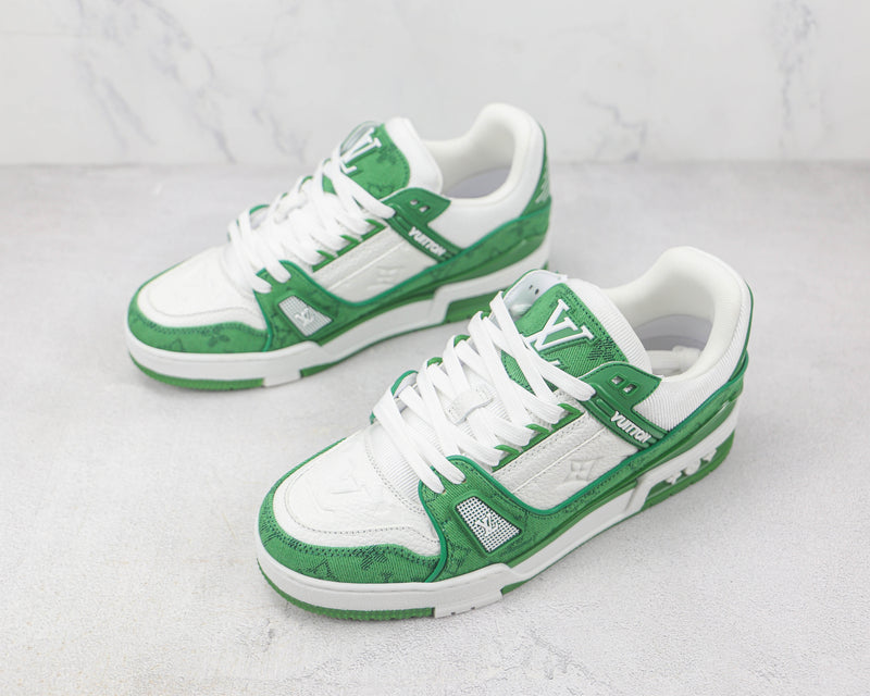 Tênis Louis Vuitton Trainer Green Monogram Denim White