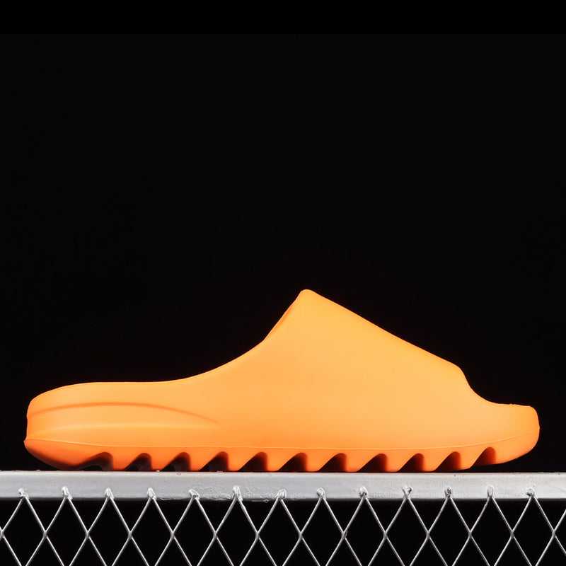 Adidas Yeezy Slide ‘Enflame Orange’