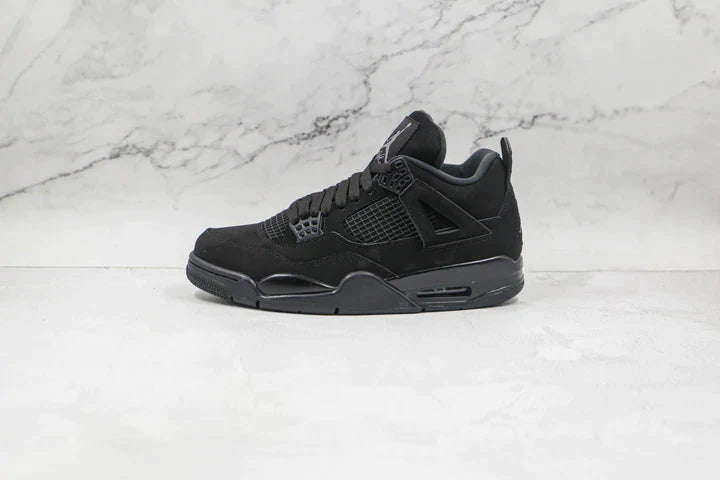 Tênis Nike Air Jordan 4 Retro Black Cat