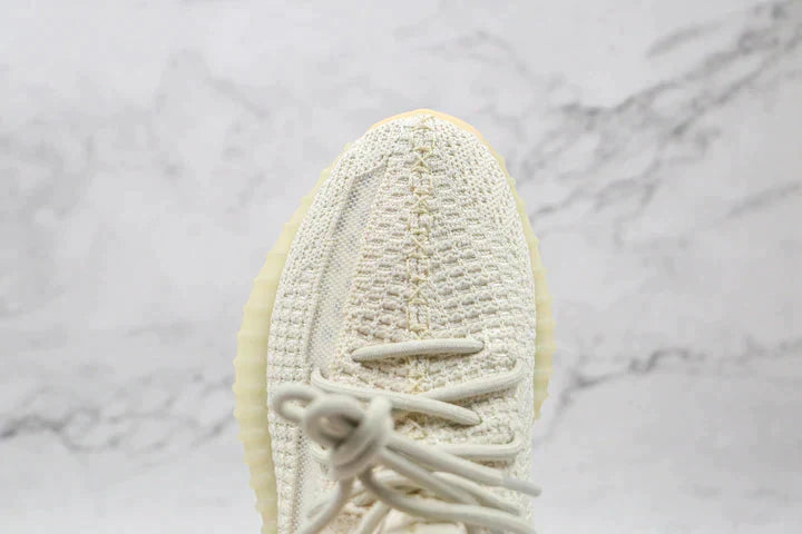 Tênis Adidas Yeezy Boost 350 V2 Light