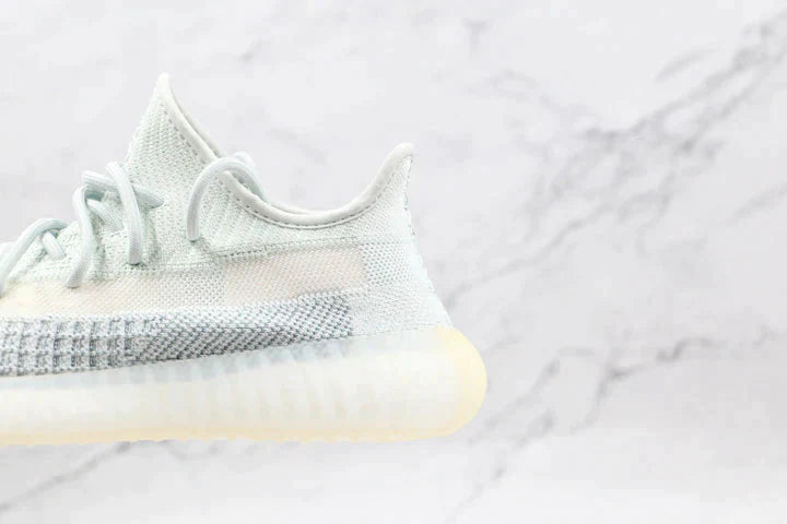 Tênis Adidas Yeezy Boost 350 V2 Cloud White (reflective)