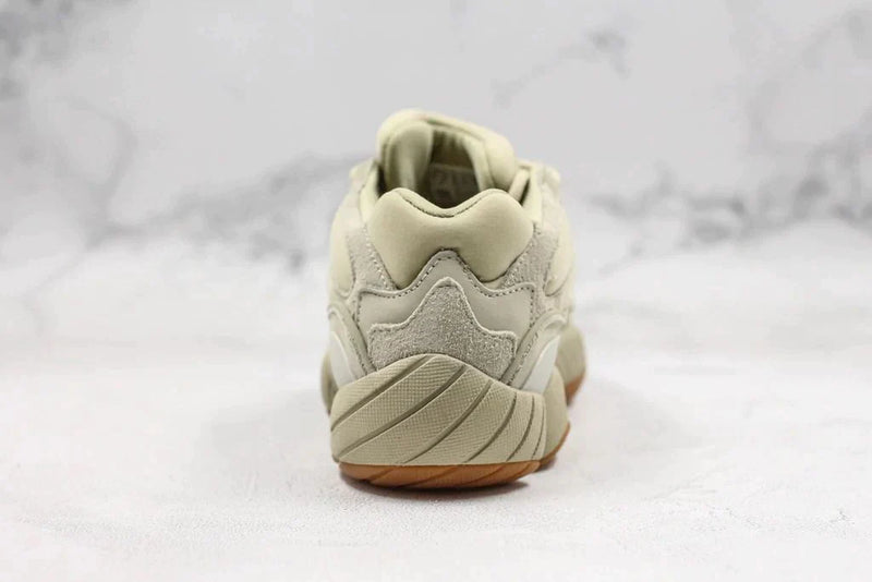 Tênis Adidas Yeezy Boost 500 Stone