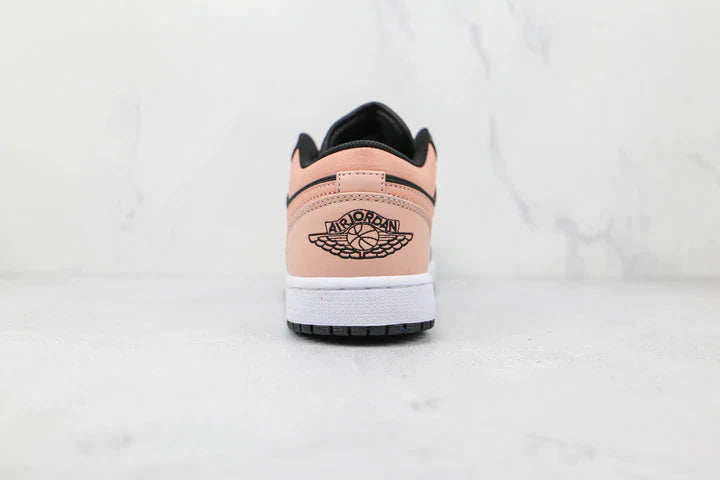 Tênis Nike Air Jordan 1 Low Crimson Tint