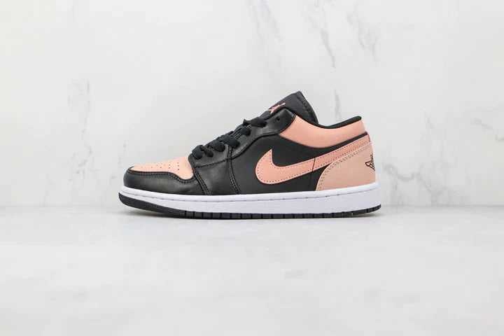 Tênis Nike Air Jordan 1 Low Crimson Tint