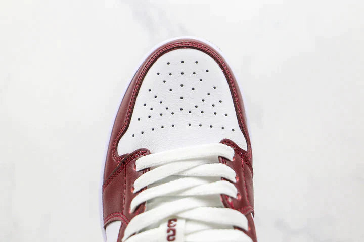 Tênis Nike Air Jordan 1 Low Team Red