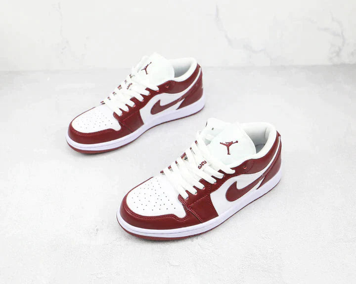 Tênis Nike Air Jordan 1 Low Team Red