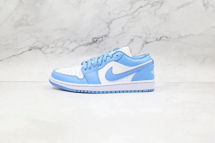 Tênis Nike Air Jordan 1 Low Unc