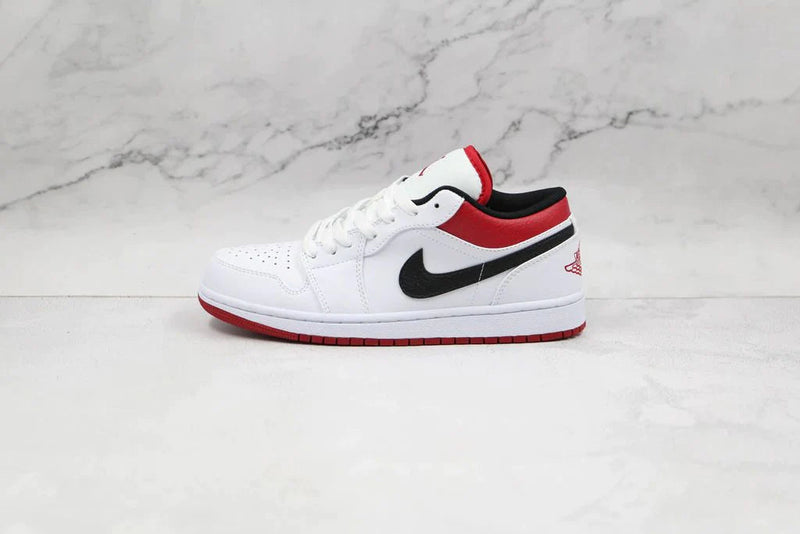 Tênis Nike Air Jordan 1 Low White Gym Red