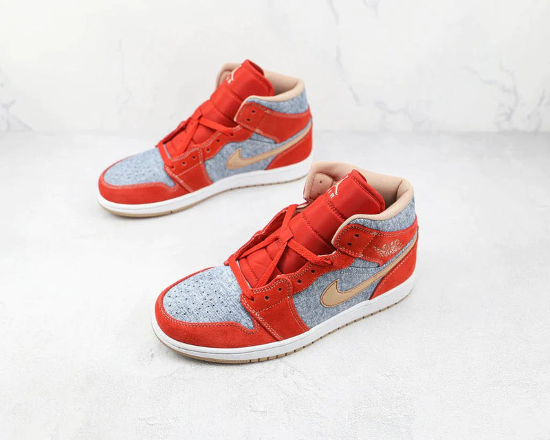 Tênis Nike Air Jordan 1 Mid Denim Red