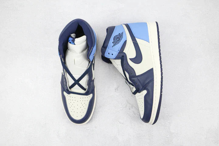 Tênis Nike Air Jordan 1 Retro High Obsidian Unc