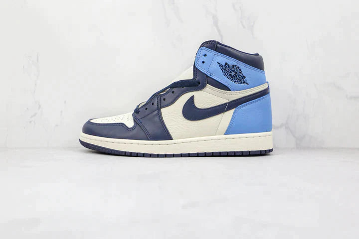 Tênis Nike Air Jordan 1 Retro High Obsidian Unc