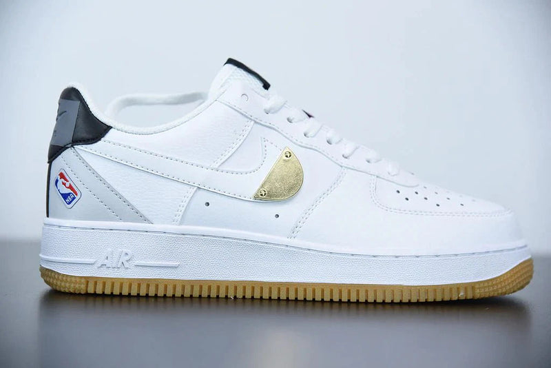 Tênis Nike Air Force 1 Nba White Grey Gum