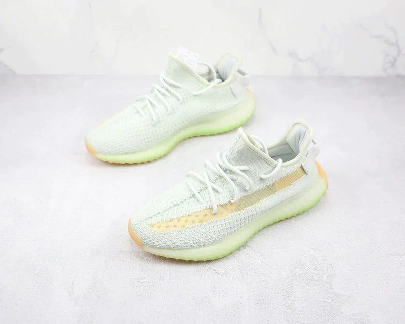 Tênis Adidas Yeezy Boost 350 V2 Hyperspace