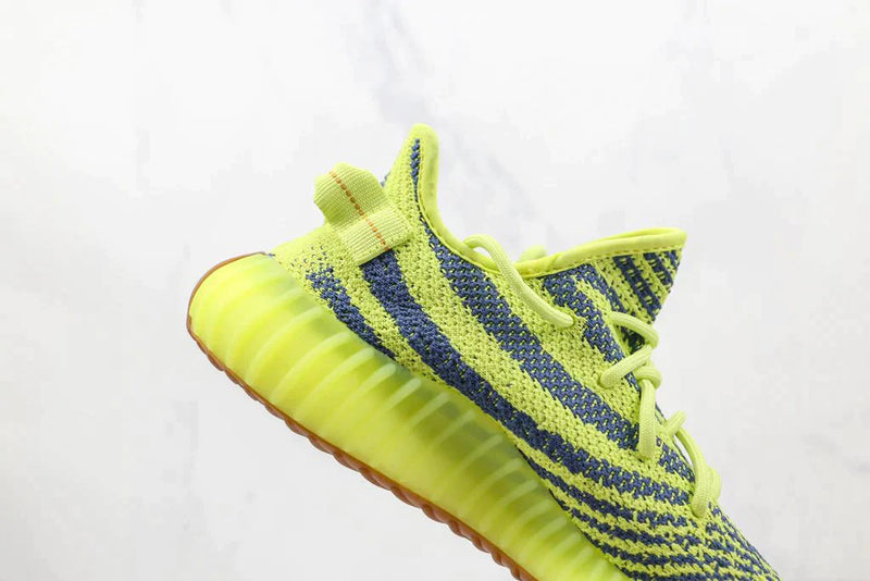 Tênis Adidas Yeezy Boost 350 V2 Semi Frozen Yellow