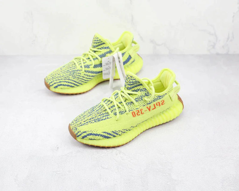 Tênis Adidas Yeezy Boost 350 V2 Semi Frozen Yellow