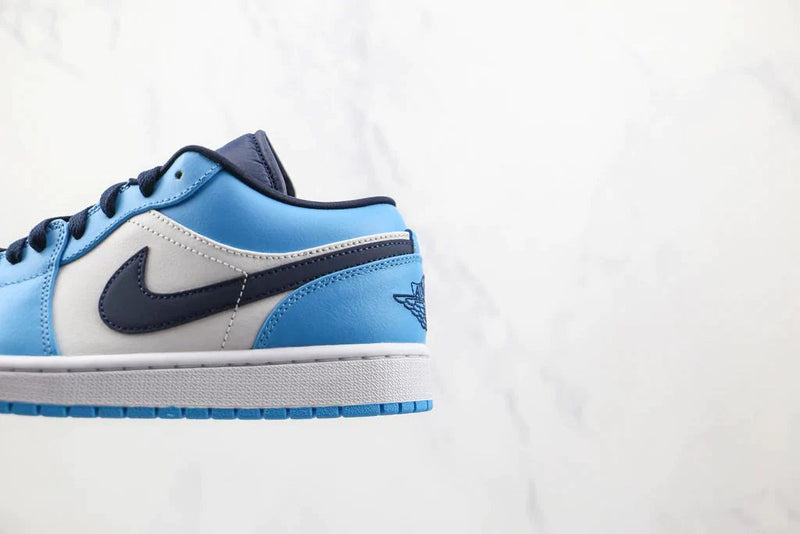 Tênis Nike Air Jordan 1 Low Unc (2021)