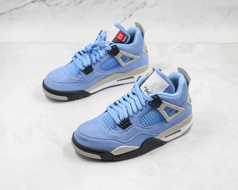 Tênis Nike Air Jordan 4 Retro University Blue