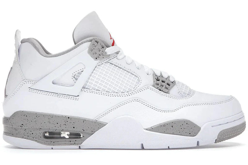 Tênis Nike Air Jordan 4 Retro White Oreo