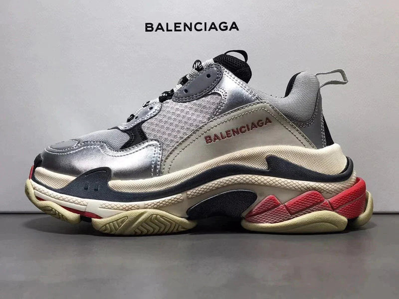 Tênis Balenciaga Triple S Silver Black 2019