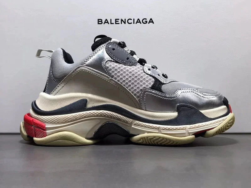 Tênis Balenciaga Triple S Silver Black 2019